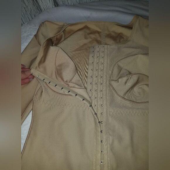 Full body shaper bbl new - Picture 8 of 14